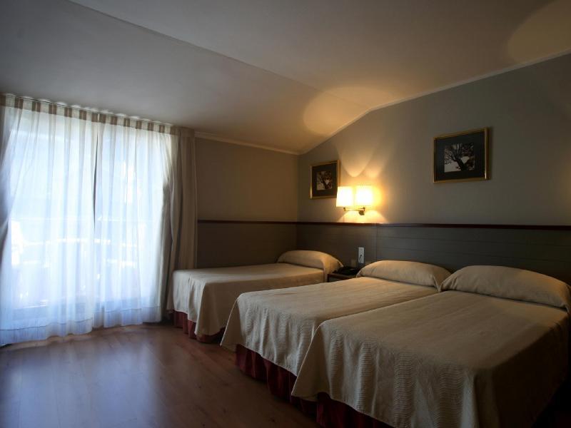 Comtes D'urgell 3*
